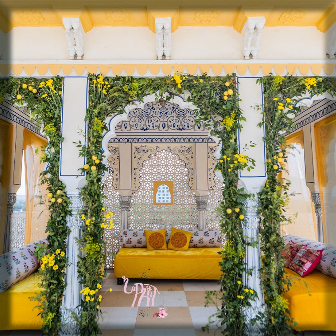 venue-img