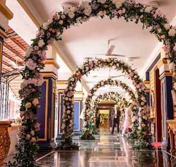 venue-img