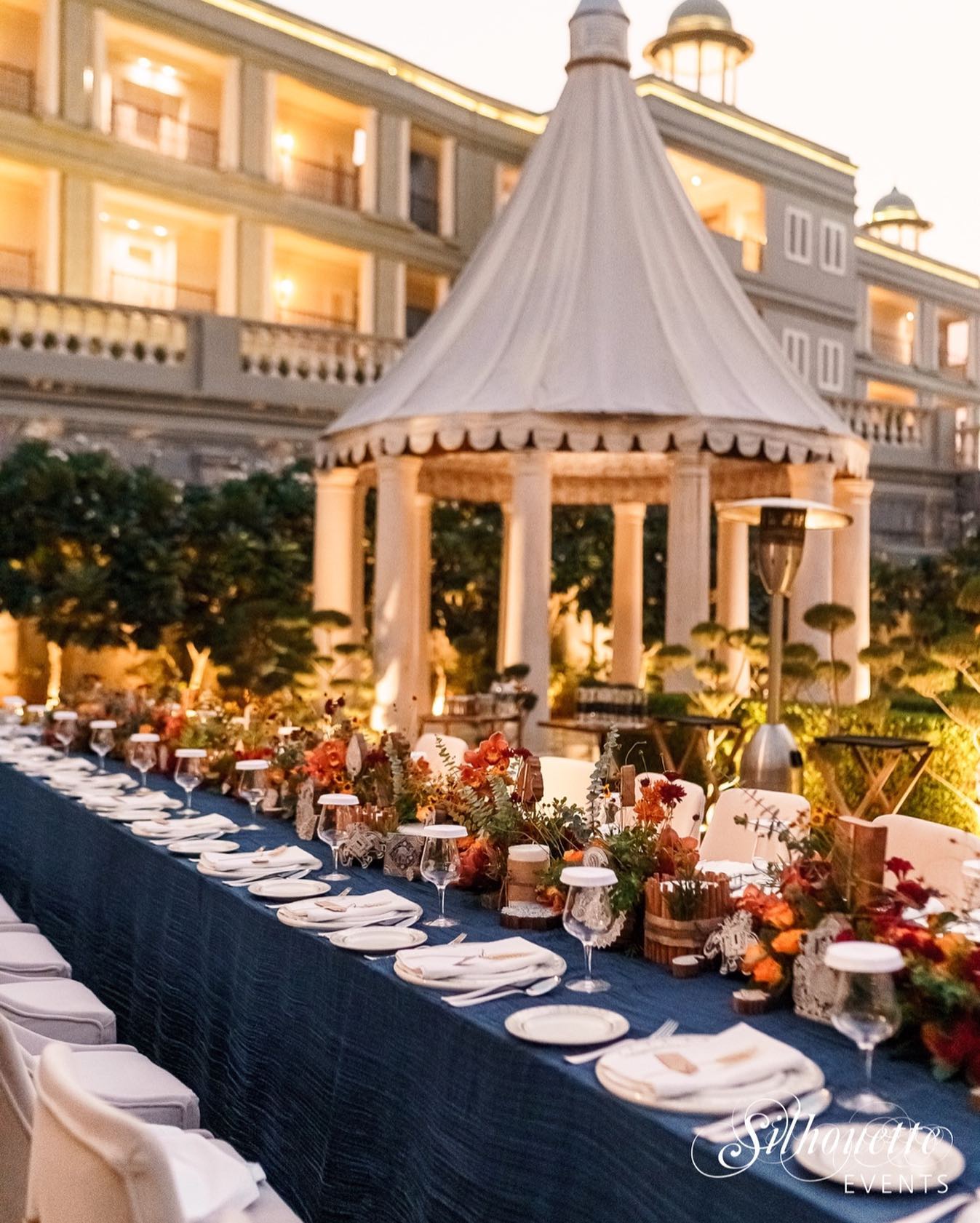 venue-img