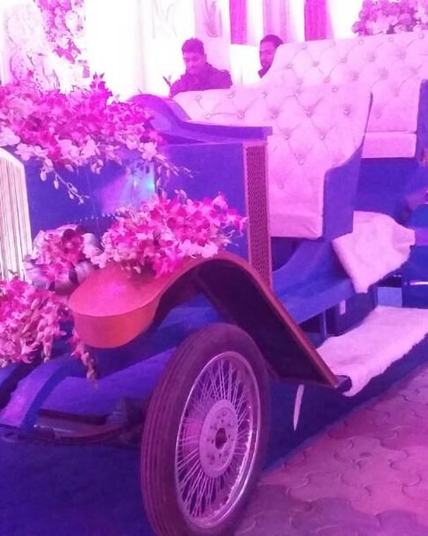 venue-img