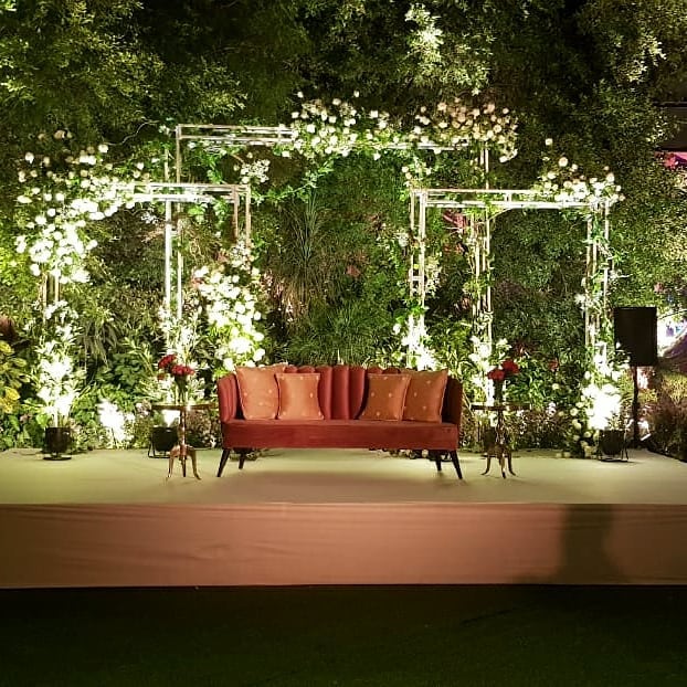 venue-img