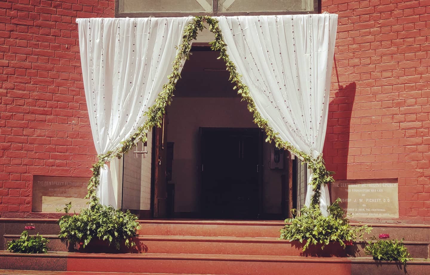 venue-img