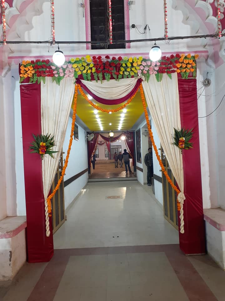 venue-img