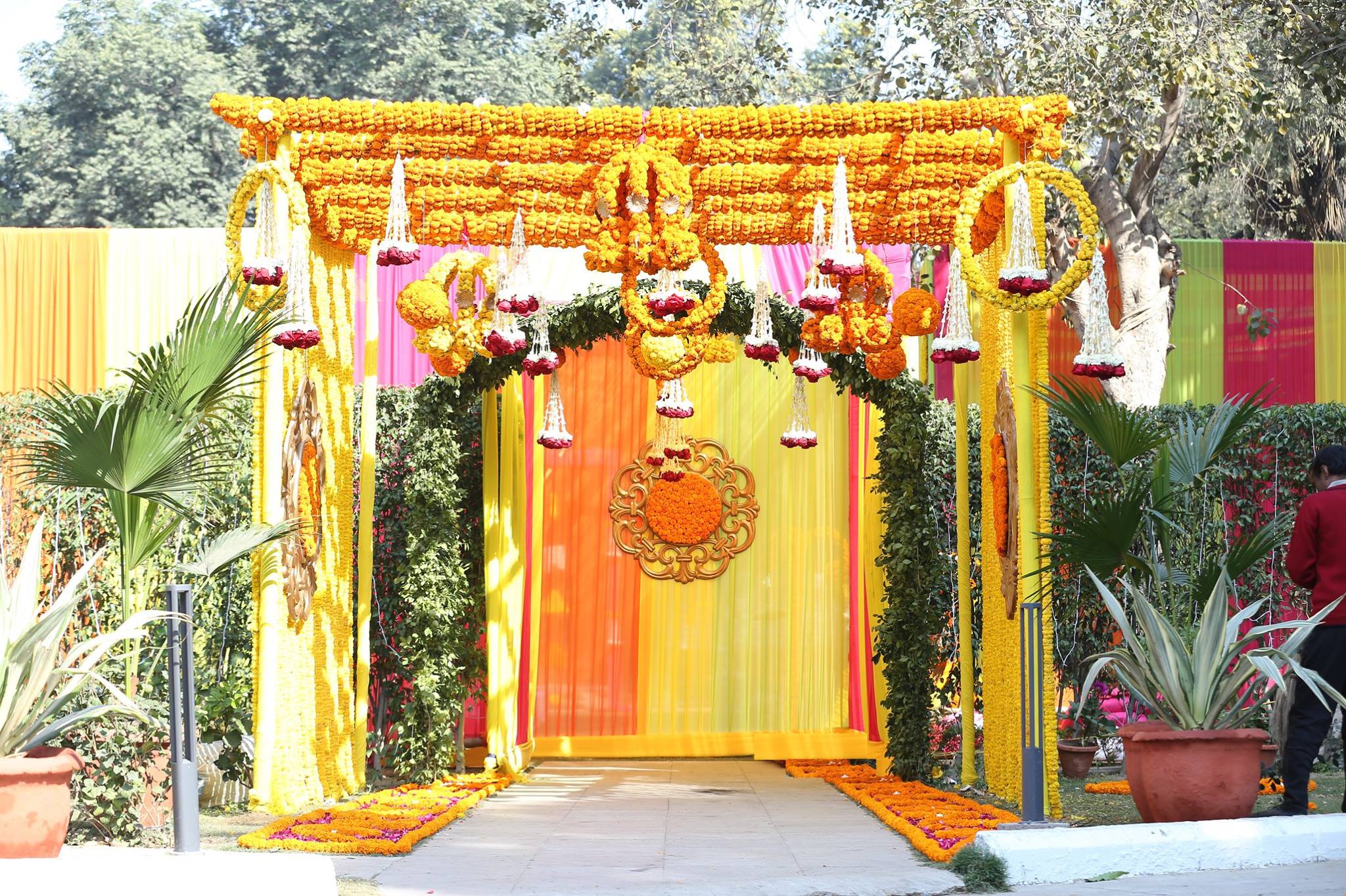 venue-img