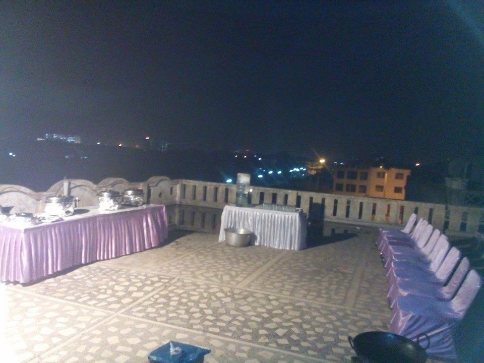 venue-img
