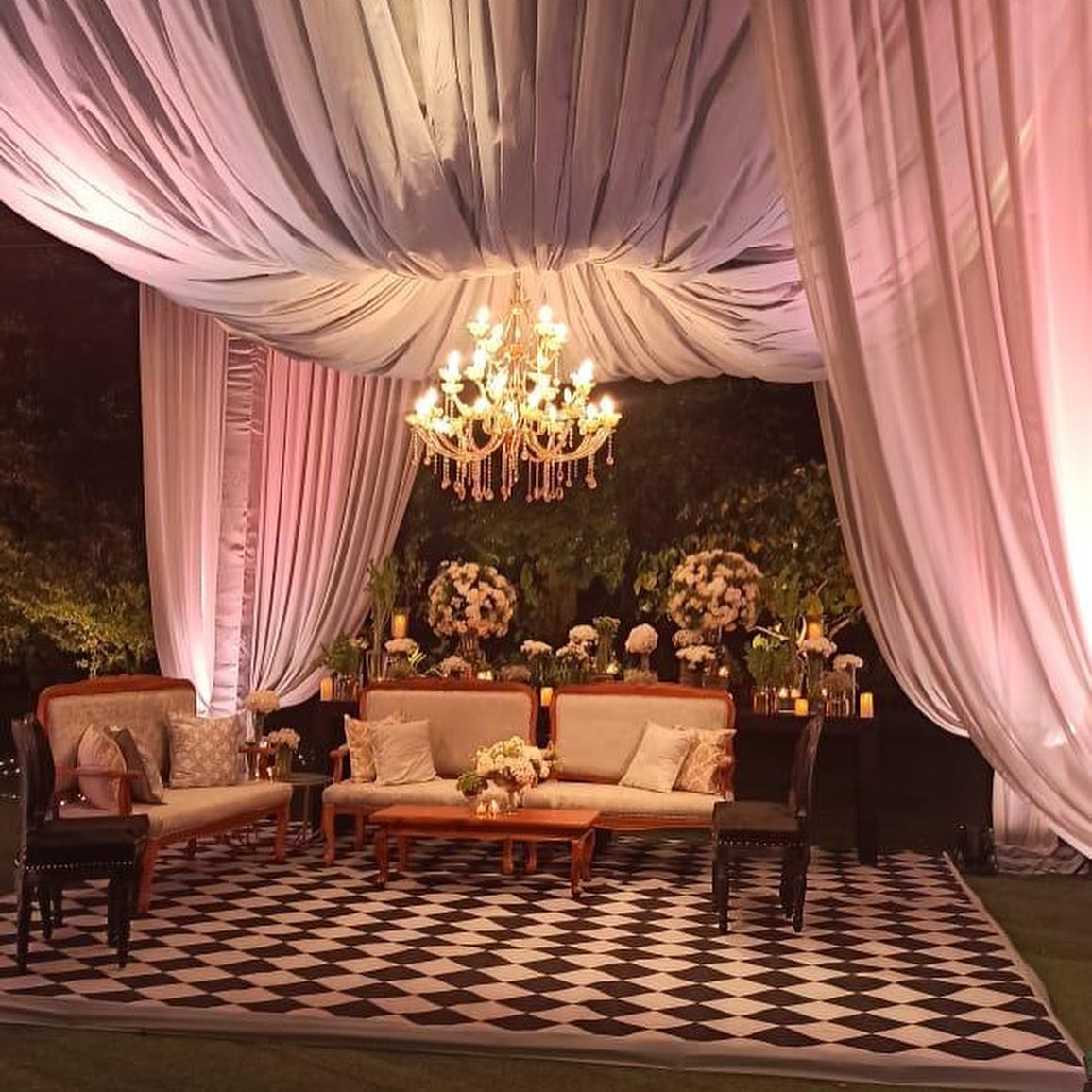 venue-img