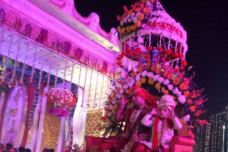 venue-img