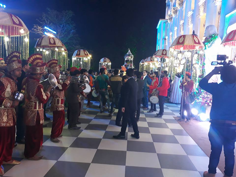 venue-img