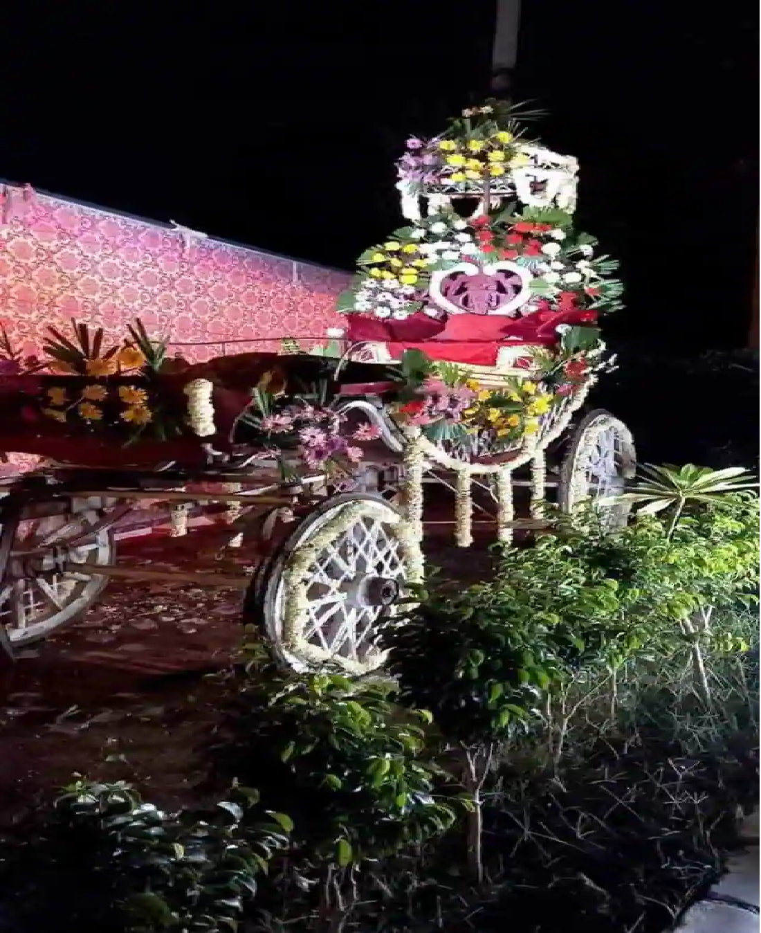 venue-img