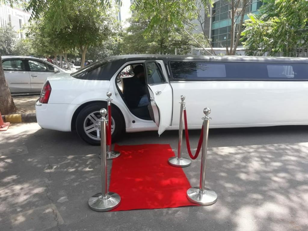 venue-img