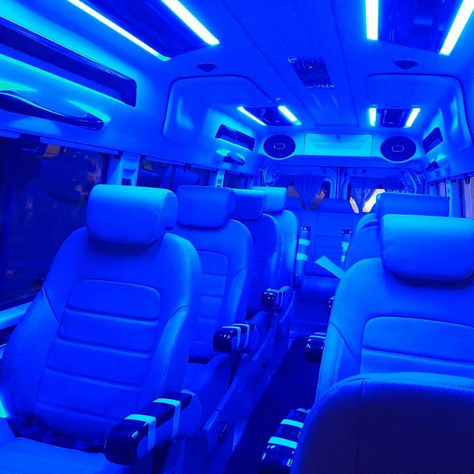 venue-img