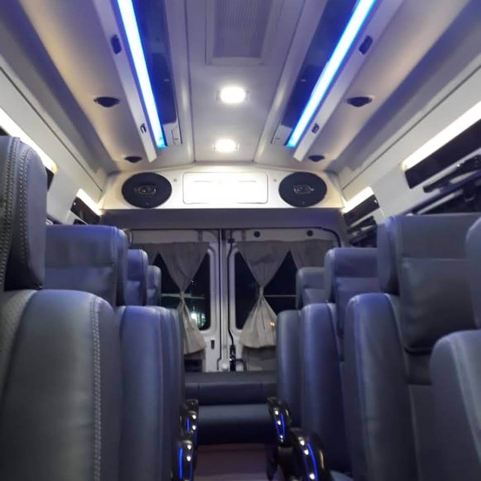 venue-img
