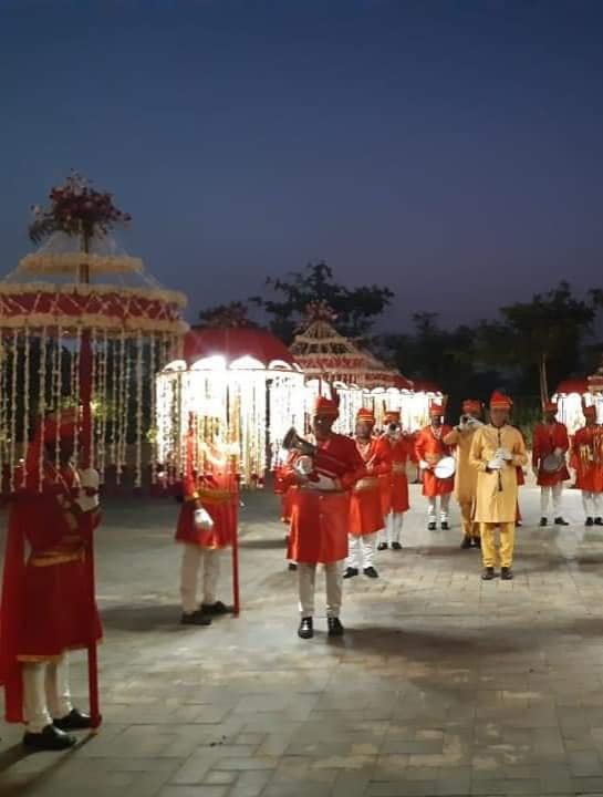 venue-img