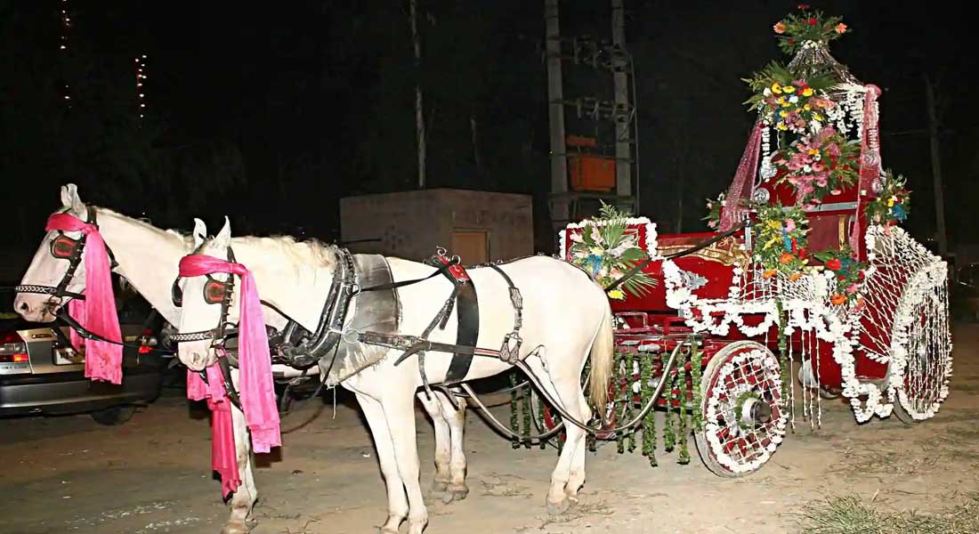 venue-img