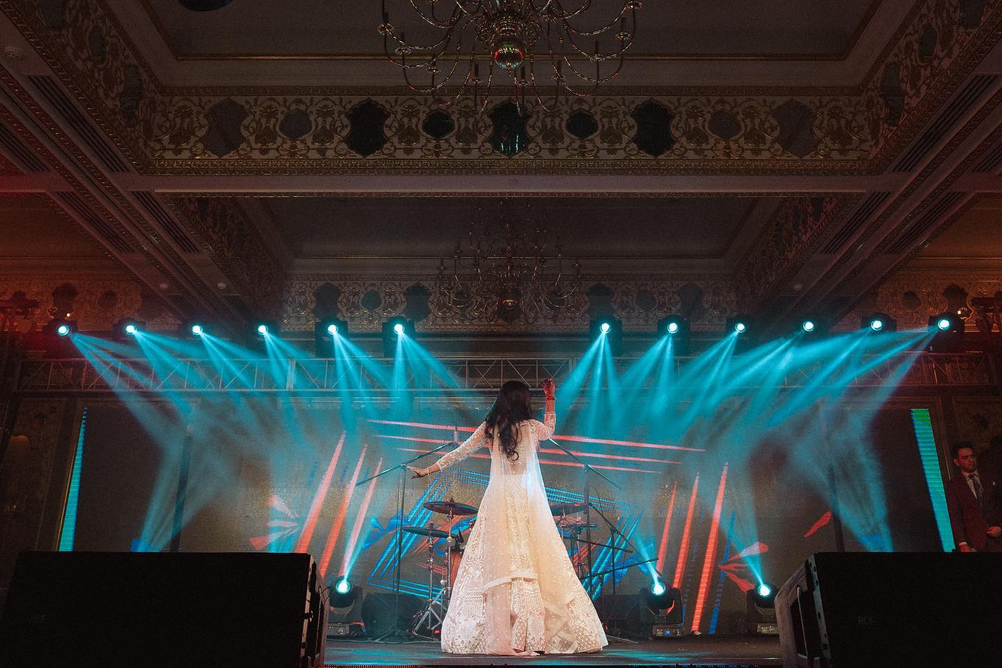 venue-img