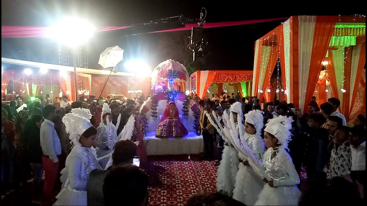 venue-img