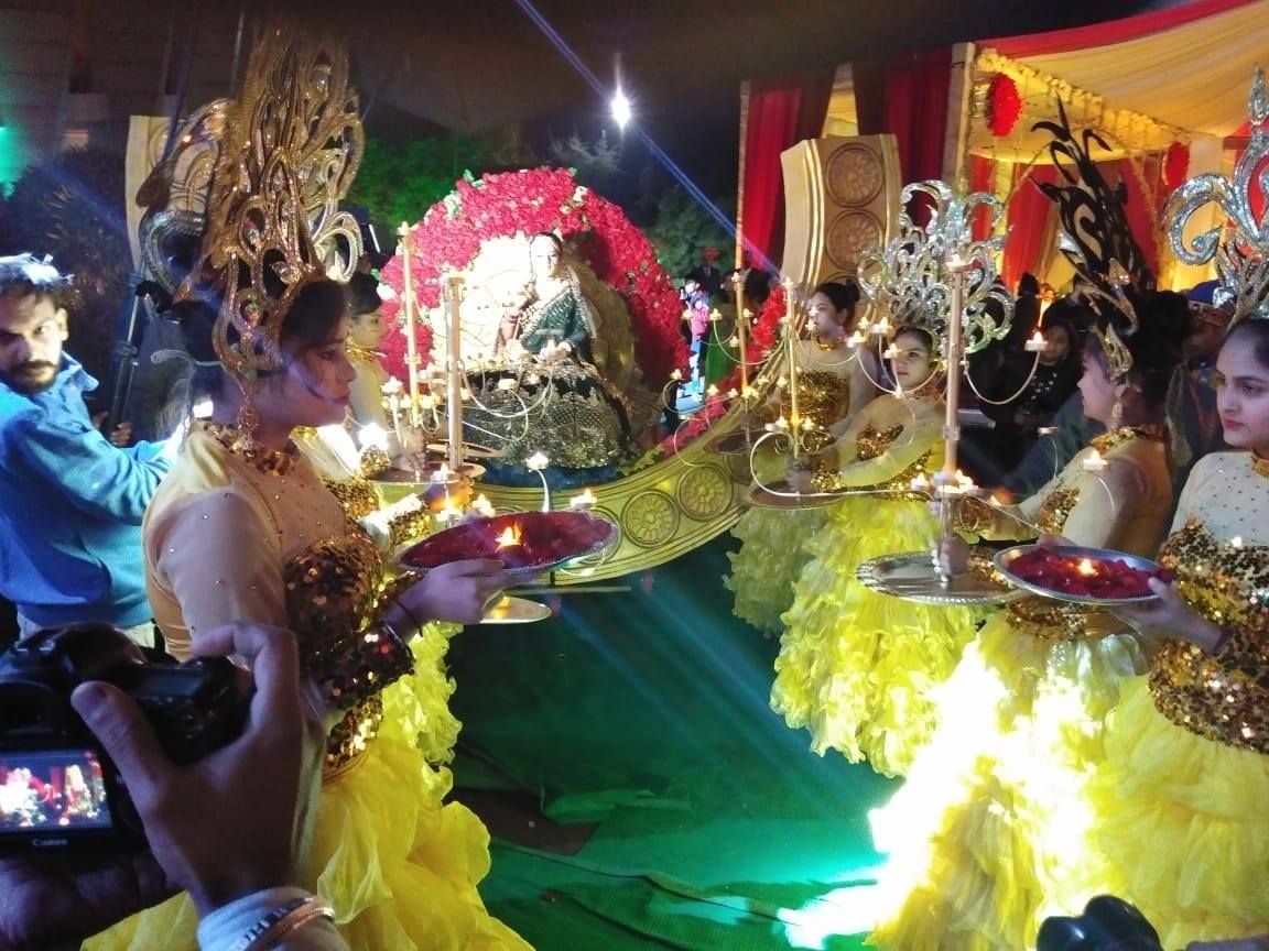 venue-img