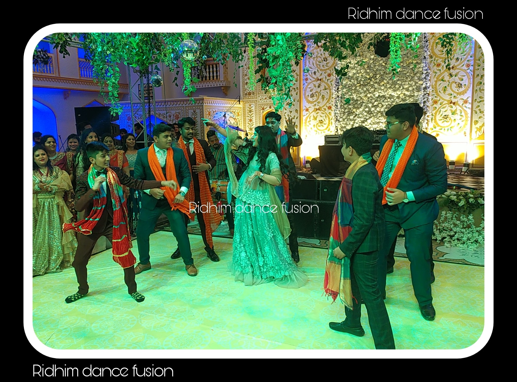 venue-img