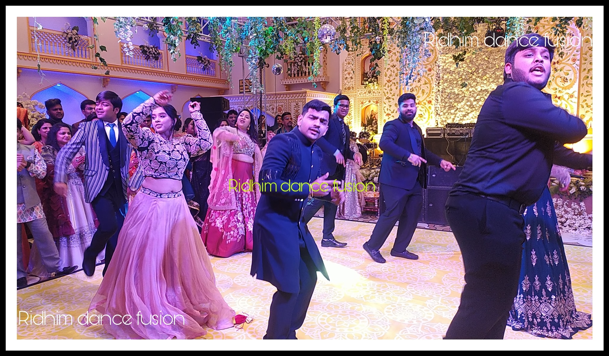 venue-img
