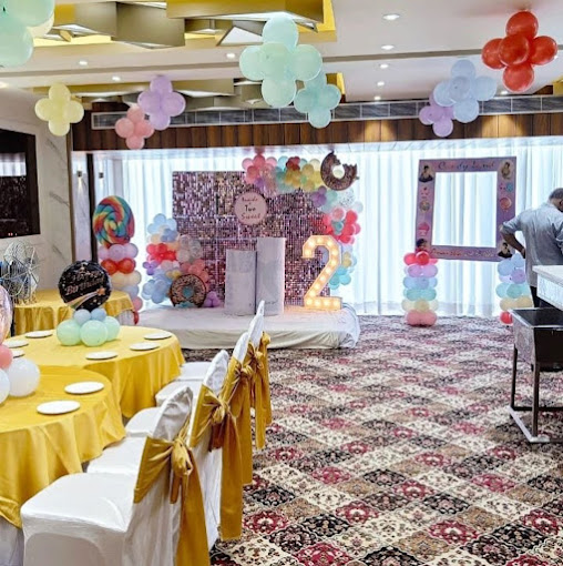 venue-img