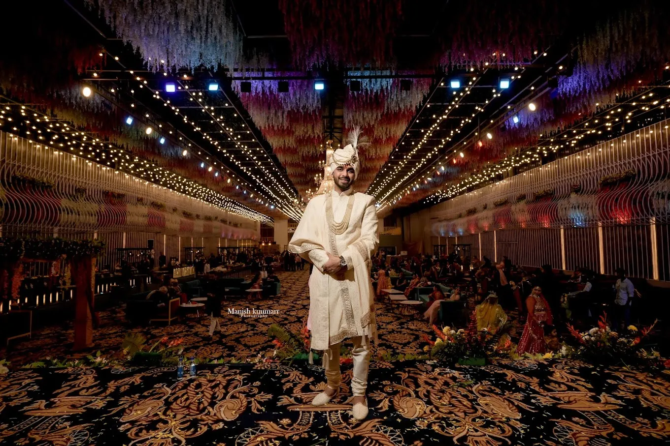 venue-img