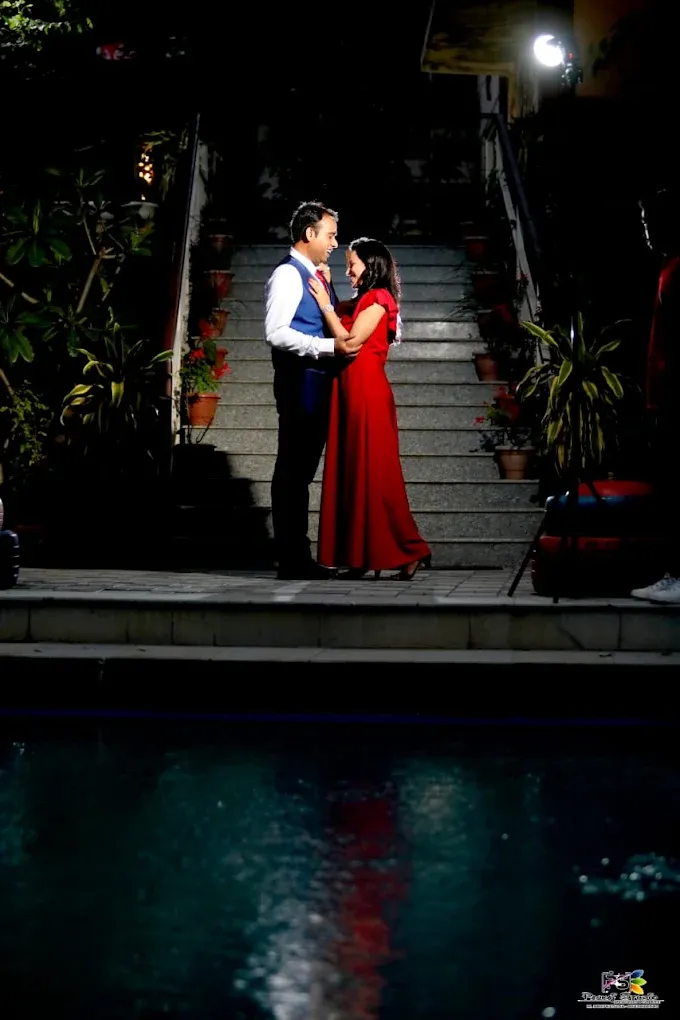 venue-img